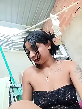 Snapshot of chikivivi- chatting on July 25, 12:14 pm chikivivi- online show from July 25, 12:14 pm