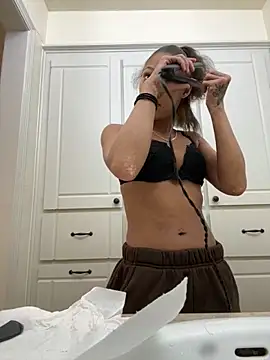 Tamiii420 online show from March 14, 4:01 pm