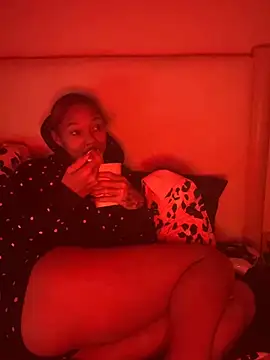 Tamiii420 online show from March 25, 3:12 am