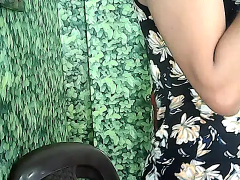 Simplewild21 online show from January 8, 3:20 am