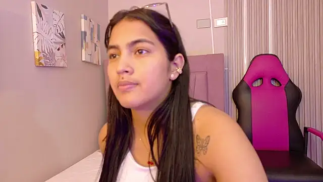 AlanaBlair  online show from February 1, 12:26 pm