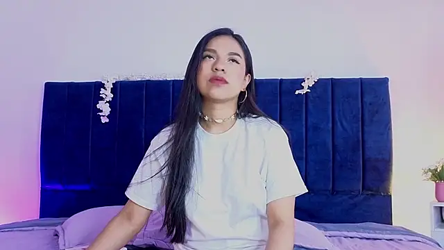 DulceRouss  online show from April 13, 12:21 pm