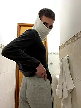 petiteyanel online show from January 16, 11:42 pm