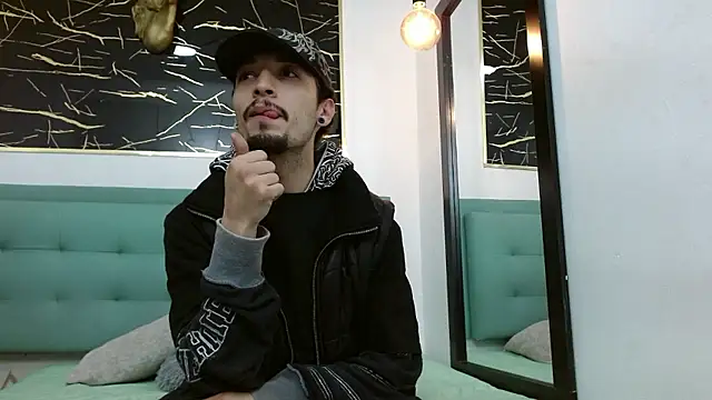 Juan-Jose69 online show from January 13, 3:01 am