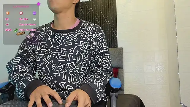Liamsubtle01 online show from July 22, 11:02 am