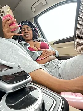 oshun6360 online show from March 11, 4:24 pm