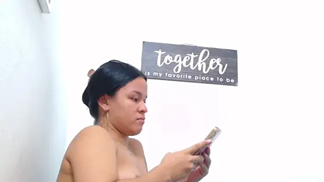 alejandra c19c online show from June 13, 5:05 am