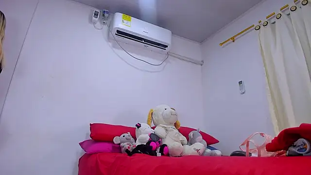 vennuss19 online show from April 7, 12:27 pm