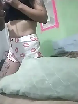 Dulce2146 online show from March 6, 7:16 am