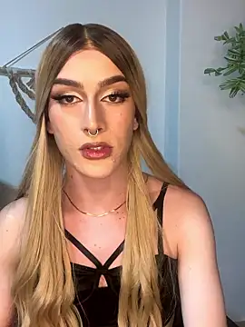 Alana Stone online show from January 15, 3:00 am