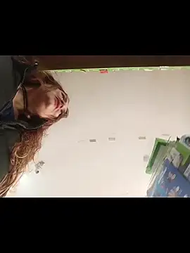 Alejandra N online show from April 21, 5:28 pm