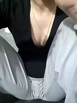 -LunaLust online show from January 18, 2:10 pm