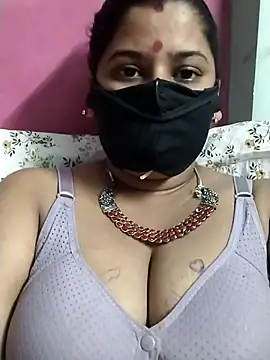 pinkisaha75 online show from April 7, 1:55 pm