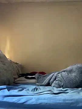 BigAndBeaut online show from February 25, 9:19 am