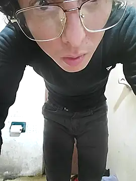 Snapshot of ab_fallenius chatting on March 1, 1:07 am ab fallenius online show from March 1, 1:07 am