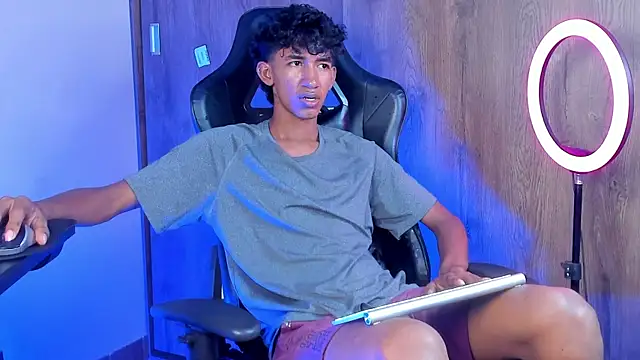 neitan miller  online show from March 27, 7:14 am