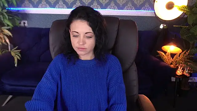 Dafni Monn online show from November 20, 6:35 am