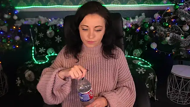 Dafni Monn online show from December 21, 6:31 am