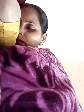 Hasmi hot09 online show from April 9, 7:19 pm