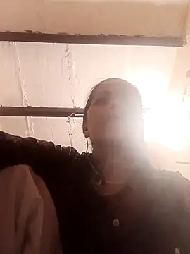 Hasmi hot09 online show from April 17, 4:32 pm