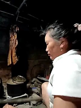 yu--yo online show from March 30, 11:28 pm