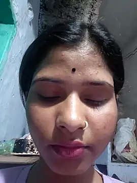 Snapshot of Nirasha_cute chatting on February 11, 6:35 pm Nirasha cute online show from February 11, 6:35 pm