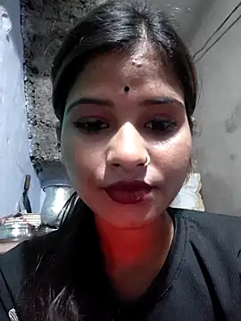 Snapshot of Nirasha_cute chatting on February 18, 7:21 pm Nirasha cute online show from February 18, 7:21 pm