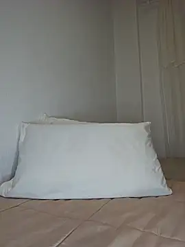 Angelmoon04 online show from April 22, 1:52 am