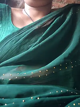 Snapshot of Nilam_cute chatting on May 19, 12:55 pm Nilam cute online show from May 19, 12:55 pm