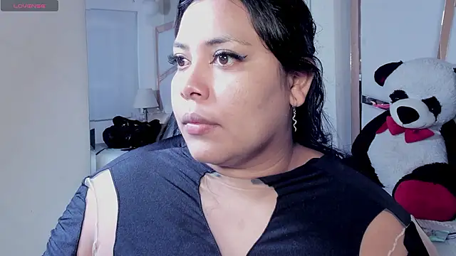 tatikanyx online show from February 1, 12:15 pm