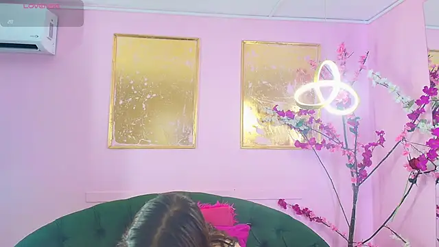 minniesofi online show from January 12, 11:48 am