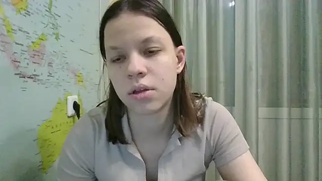 Paradise Tease online show from February 15, 2:25 pm