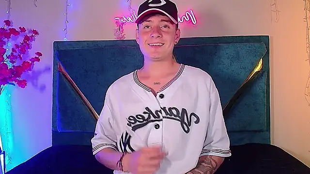 dantte grey online show from January 8, 4:37 am