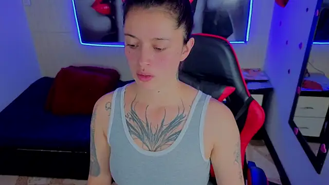 Harley quinzell online show from February 19, 6:15 pm