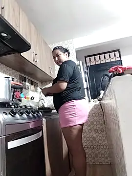 SexyandnaughtyLatinos online show from April 25, 1:25 pm