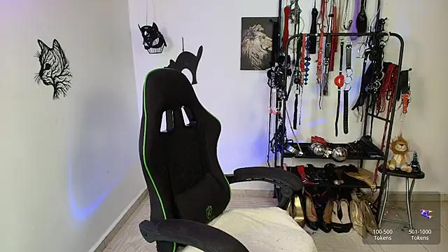 ariannaconnor  online show from March 25, 2:01 pm