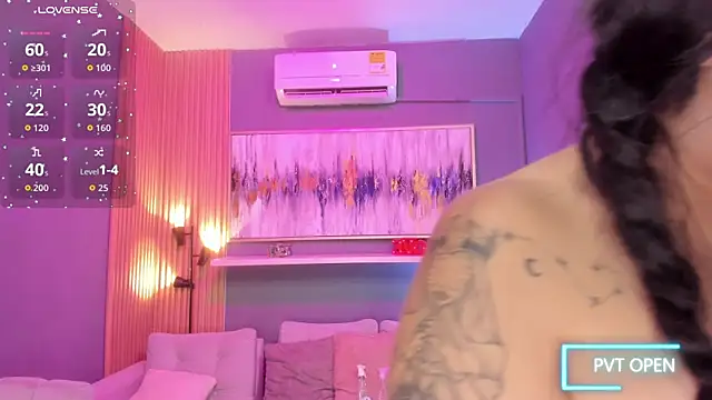 lilian vergara online show from April 22, 8:10 pm