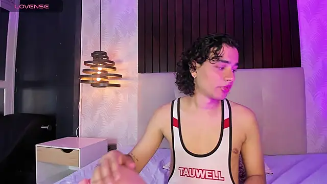 Fran Smiths online show from March 4, 8:59 pm