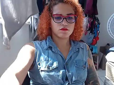 Queen Domme de paus online show from April 8, 1:22 pm