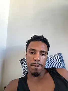 LorenzoBlack27 online show from April 24, 6:43 pm