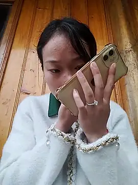 Hina2xx online show from February 28, 3:29 am