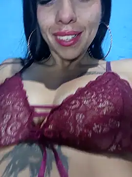 dulcemiha online show from February 11, 11:15 am