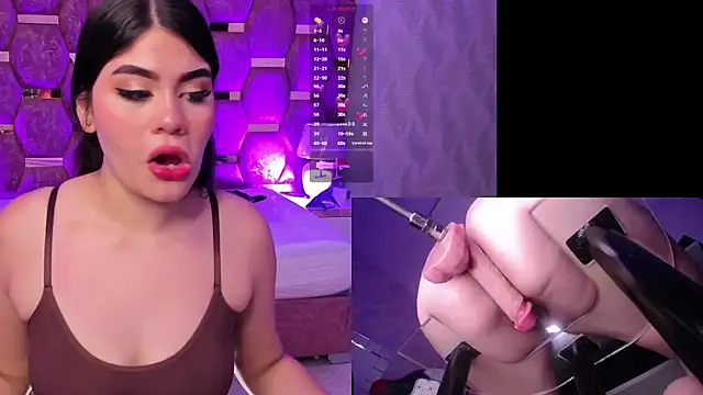 IsabellaBlow online show from March 23, 1:37 pm