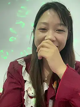Snapshot of Mayly_lucky2 chatting on April 29, 1:53 am Mayly lucky2 online show from April 29, 1:53 am