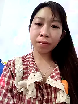 Snapshot of Mayly_lucky2 chatting on April 29, 1:59 pm Mayly lucky2 online show from April 29, 1:59 pm
