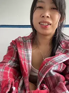 Snapshot of Mayly_lucky2 chatting on June 30, 2:23 am Mayly lucky2 online show from June 30, 2:23 am