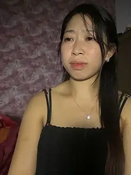 Snapshot of Mayly_lucky2 chatting on July 8, 3:38 pm Mayly lucky2 online show from July 8, 3:38 pm
