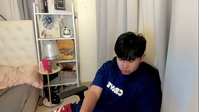 davincihugecock online show from June 18, 12:33 am