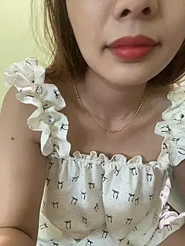 Angela loveee online show from April 18, 7:34 am