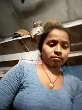 Snapshot of Hirdesh_sahu chatting on June 12, 4:39 pm Hirdesh sahu online show from June 12, 4:39 pm